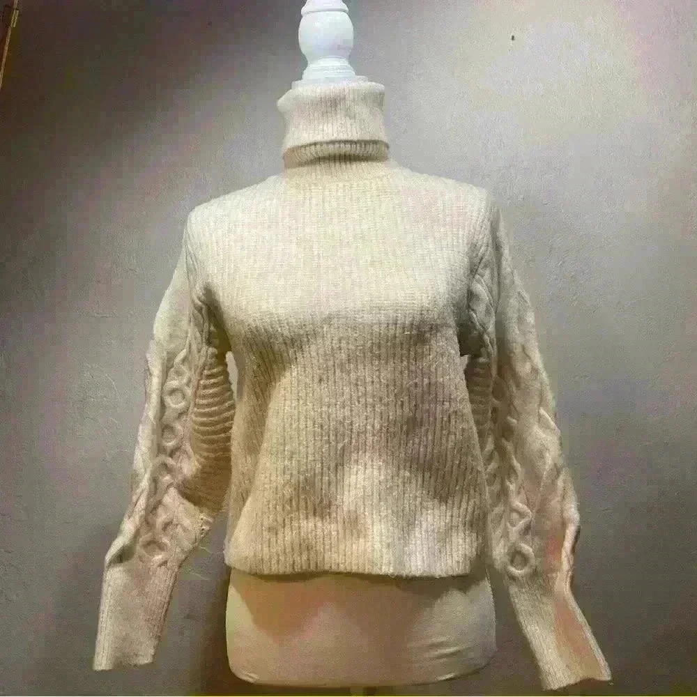 Topshop Turtleneck  Pink Cable Knit Sleeve Sweater Size XS 0-2